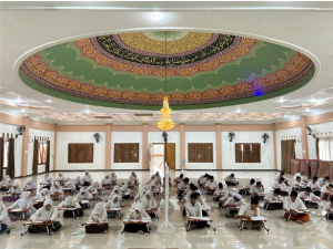 Read more about the article Ikhtibar Semester Genap Telah Digelar, Santri PDF Andalusia Mengikuti dengan Antusias